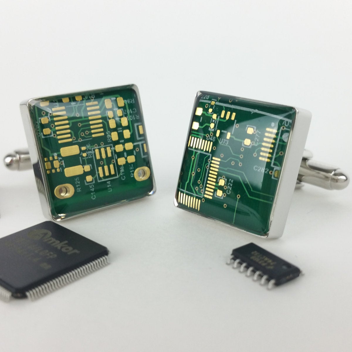 Classic Circuit Board Cufflinks |3~Colors| - TechWears Ltd