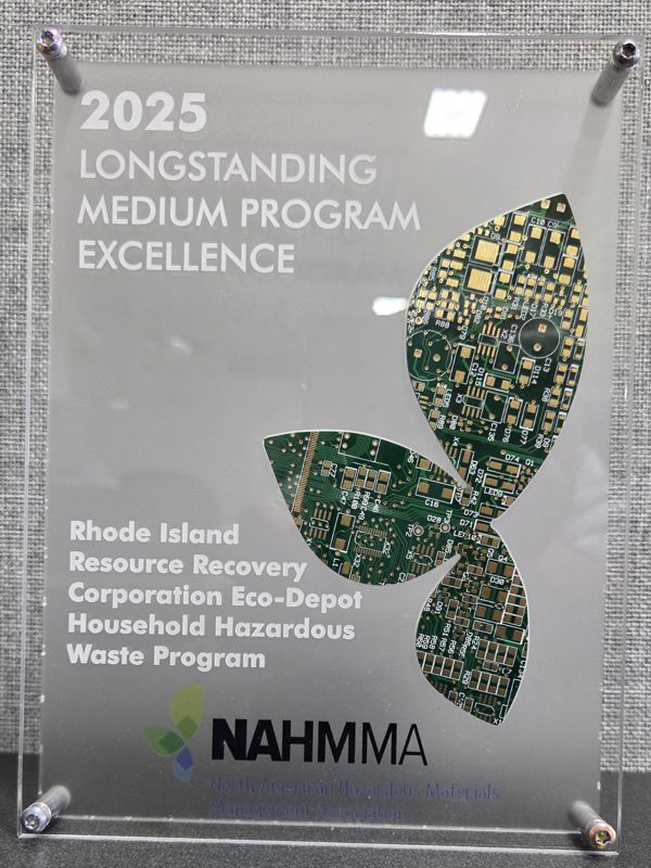 Floating Circuit Board Desk Award - TechWears Ltd