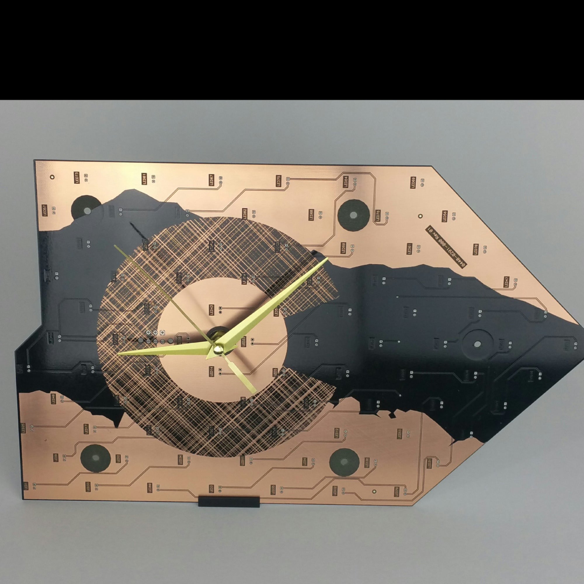 Colorado Circuit Board Clock - TechWears Ltd